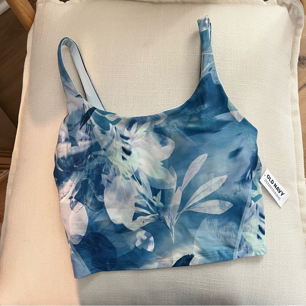 Old Navy Women's Blue Floral Top